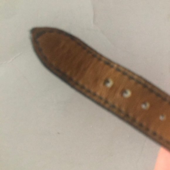 HERMES Kelly Watch 18kt Gold Plated Crocodile Band - Picture 6 of 7